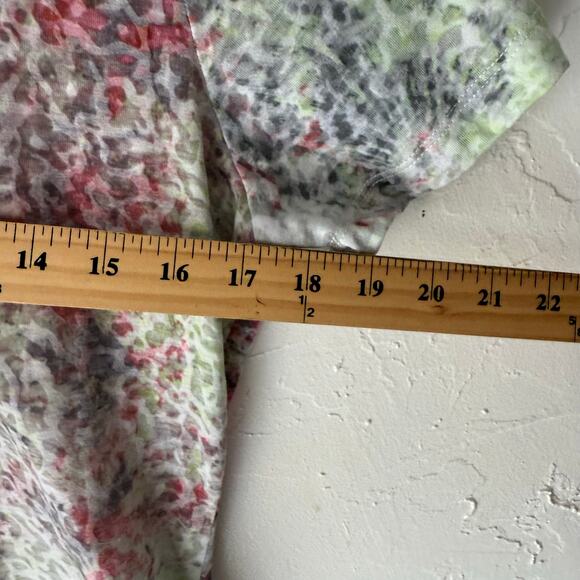 Laura Petites Y2k Small Floral Water Colored Rhinestone Short Slv Semi Sheer Top - Picture 8 of 9